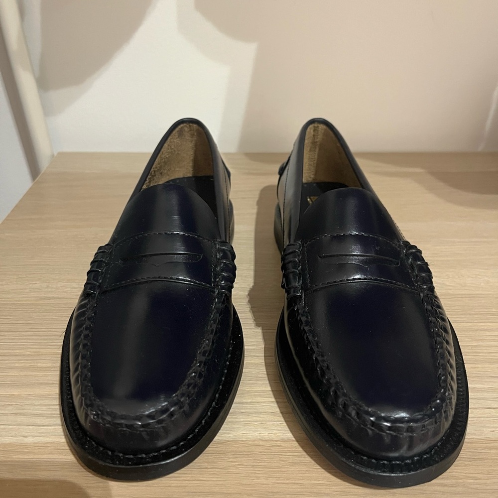 Sebago Women’s Navy Blue Loafers